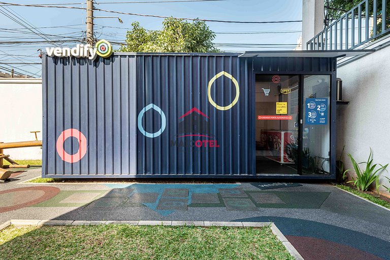 AA15 Espaço moderno com piscina e ótima estrutura