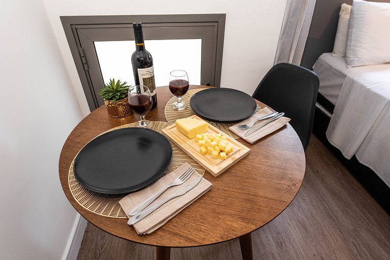 NP1106 Studio Prático e Confortável no Allianz Park