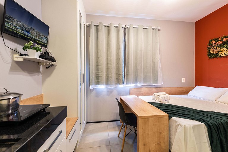 VO16 Studio charmoso com vaga, ao lado do metrô