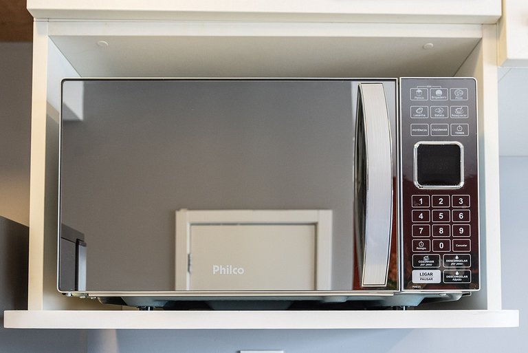 VO16 Studio charmoso com vaga, ao lado do metrô