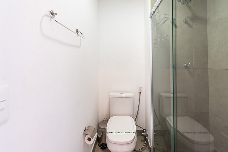 VO16 Studio charmoso com vaga, ao lado do metrô