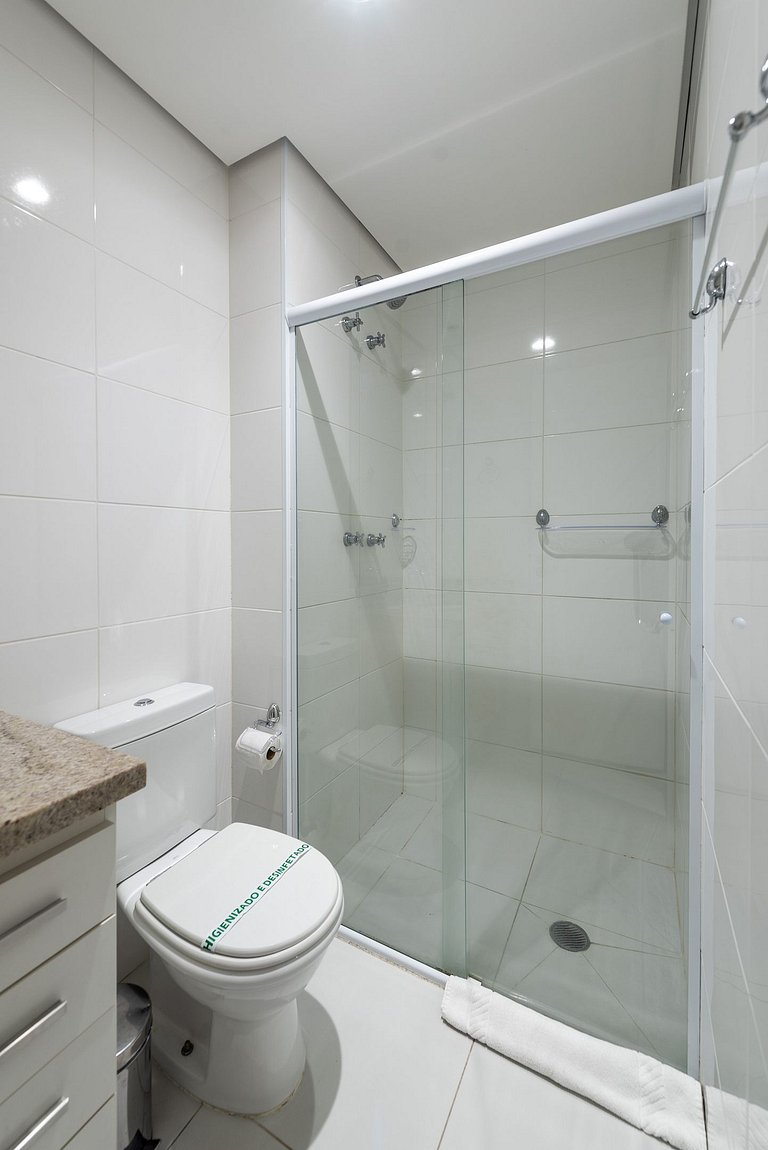 EN11 Sofisticação e Conforto para 3 pessoas