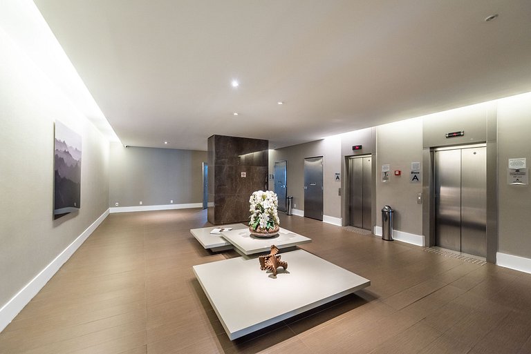 L609B Localização imbatível e muito conforto
