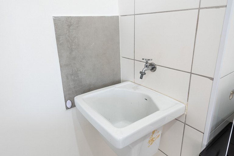 AA1306 Studio Charmoso e Confortável
