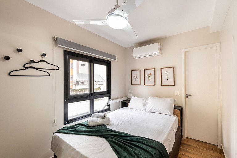 MI511 Studio Charmoso e Confortável p/ Até 4