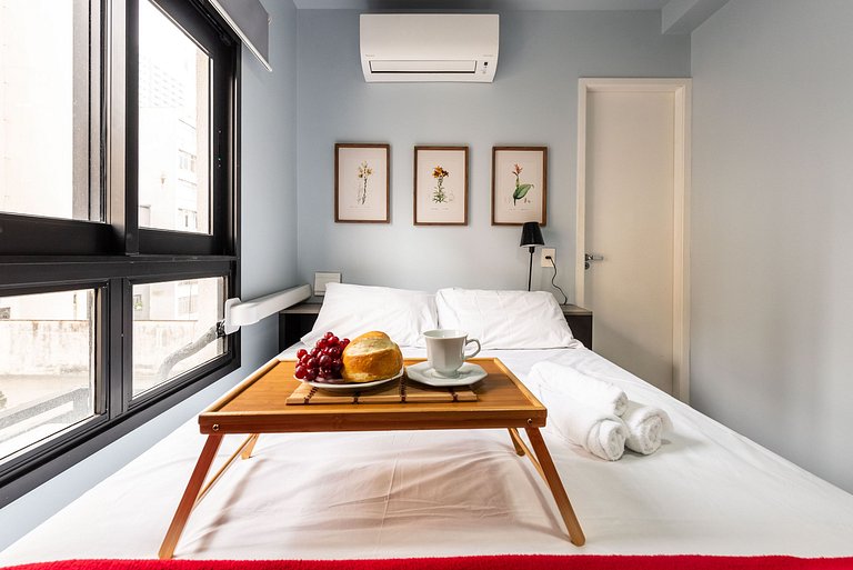 MI611 Studio Charmoso e Confortável p/ Até 4