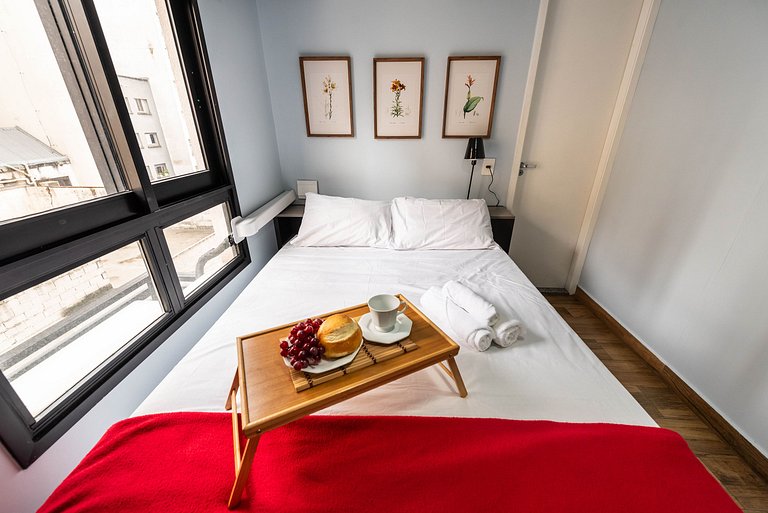 MI611 Studio Charmoso e Confortável p/ Até 4